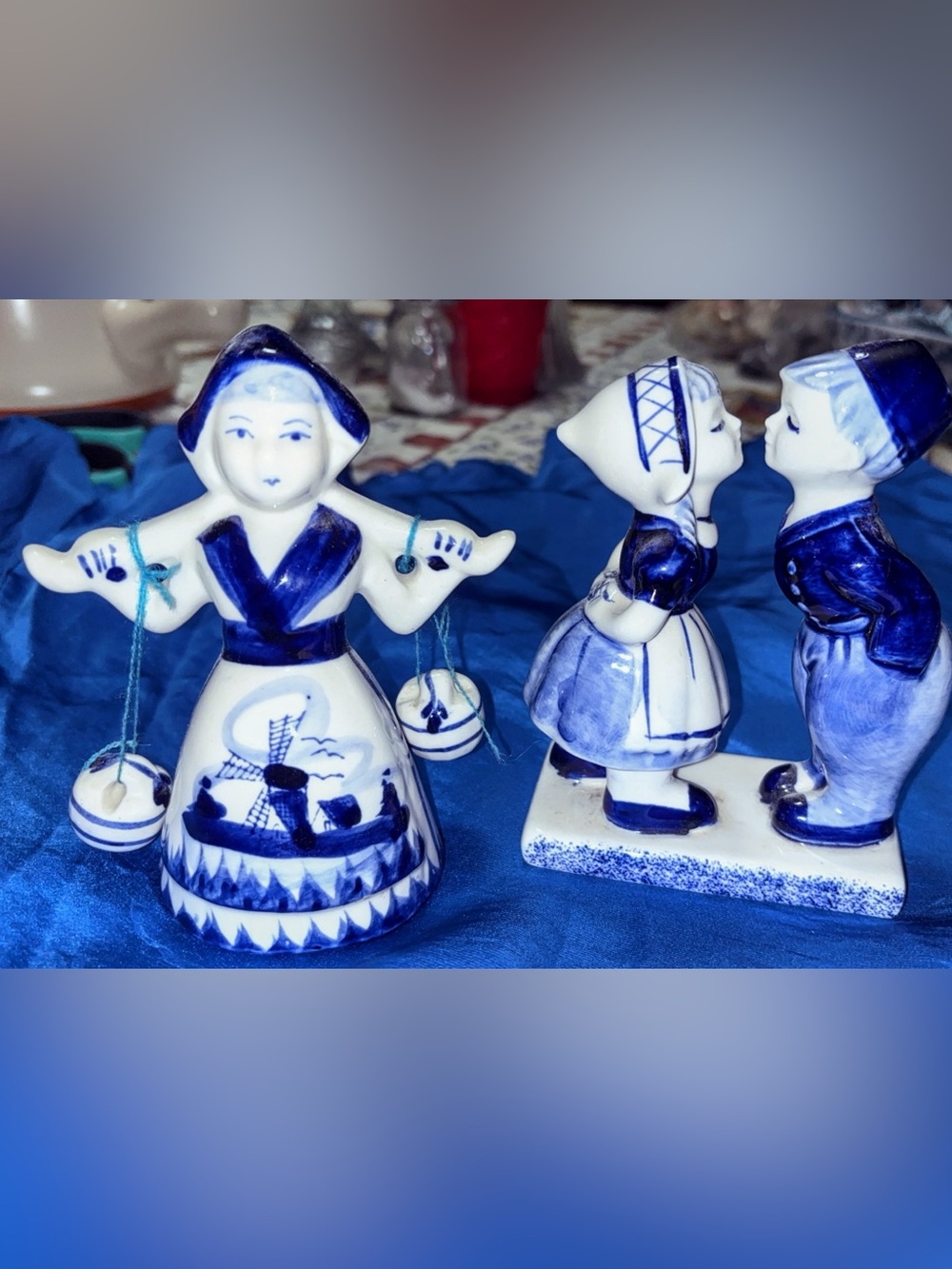 Vintage hand painted Delft Blue Dutch Figurines- 2-Piece Set